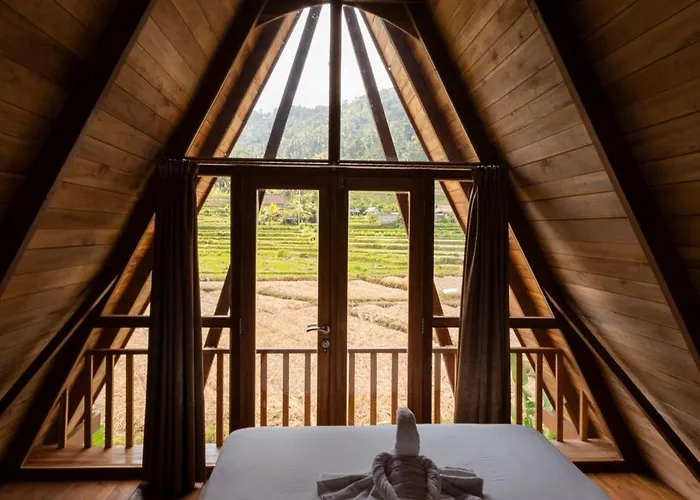 Zen Retreat With Ricefield And Mountain View With Pool *